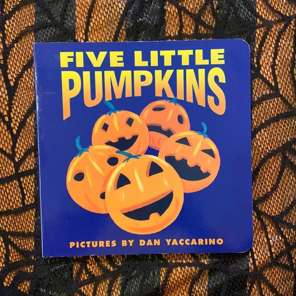 Five Little Pumpkins kids book by Dan Yaccarino hardback halloween & 🎃 notepad​ - Picture 2 of 16